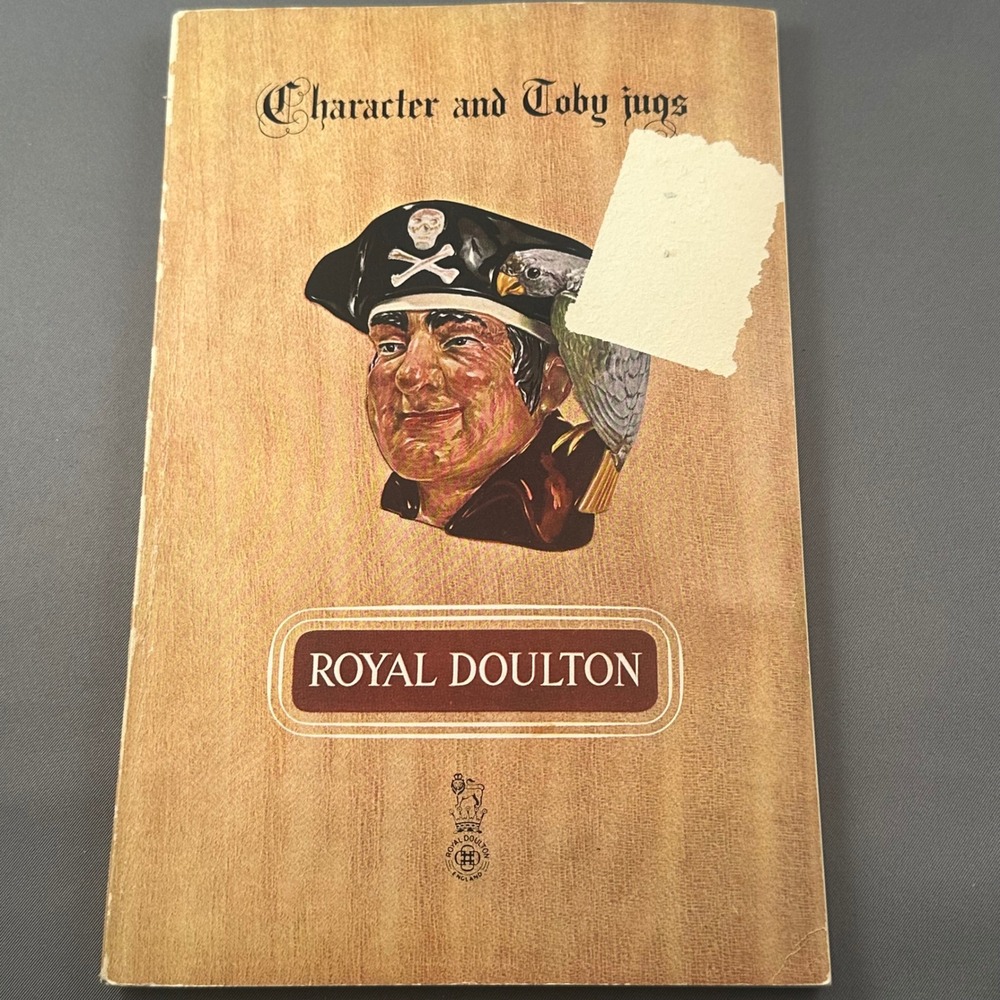 Royal Doulton Collectors Book No 5 Character and Toby Jugs Vintage Guide - Picture 1 of 9